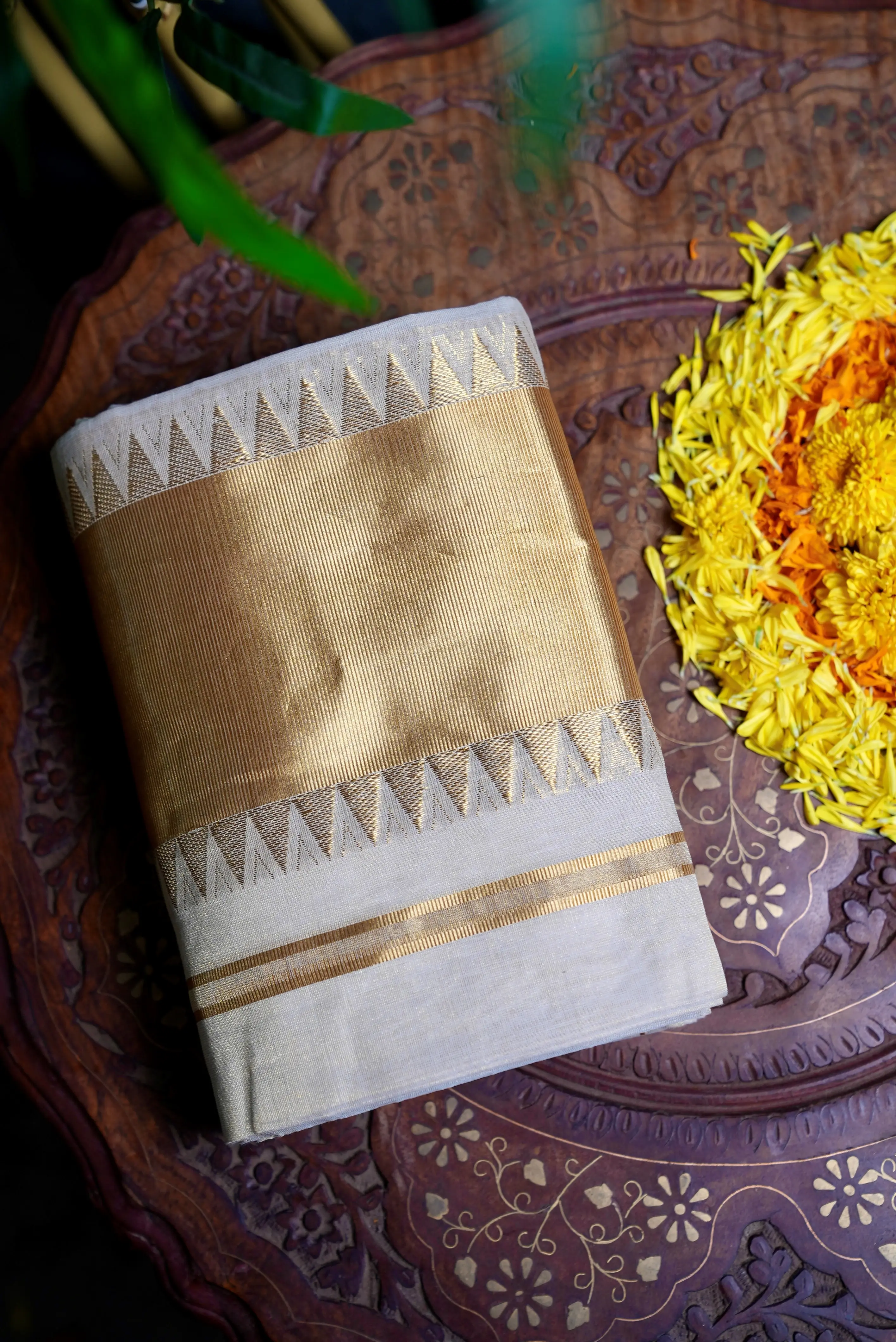 Pure Handloom Premium Tissue Set Mundu – Grand Gold Kasavu Heritage Bridal Collection