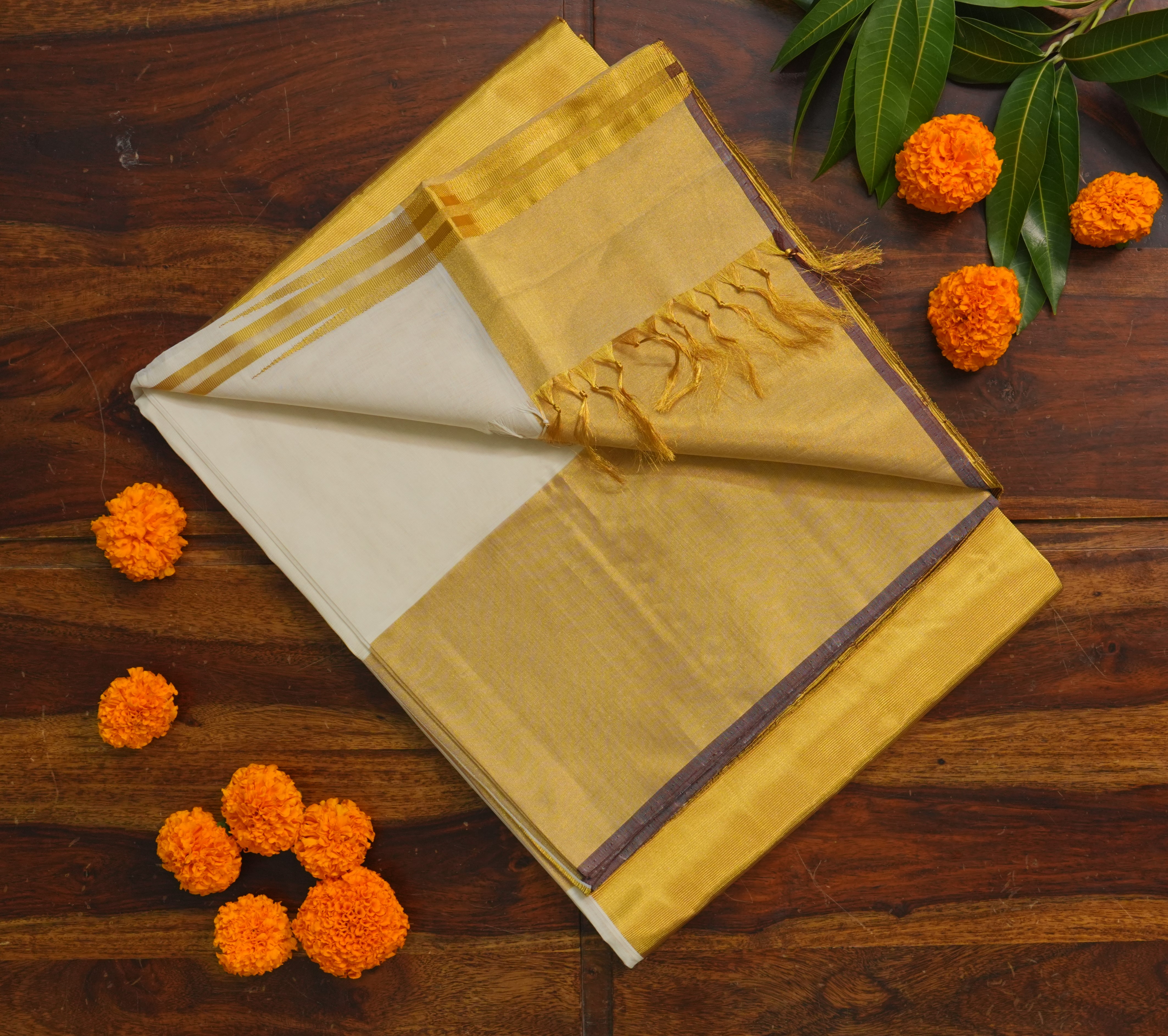 Pure Handloom Grand Gold Kasavu Saree – Coffee Brown Accent