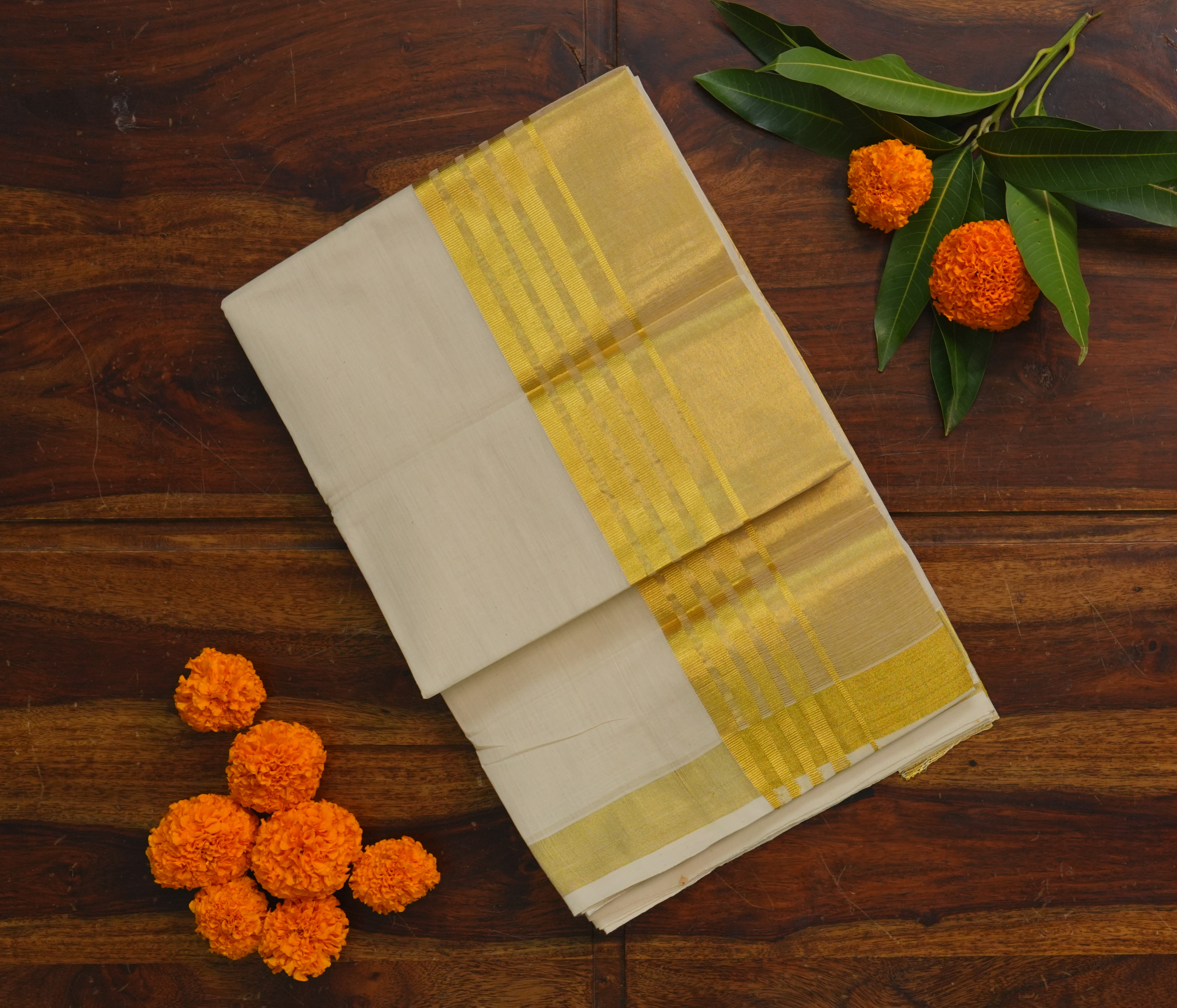 👨🏻‍💼 MEN’S COLLECTION | PURE HANDLOOM BALARAMPURAM PREMIUM COTTON KASAVU MUNDU